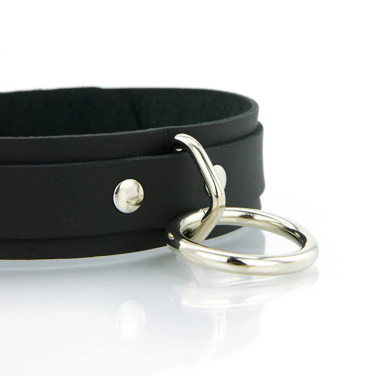 Collier Cuir Anneau 50 nuances