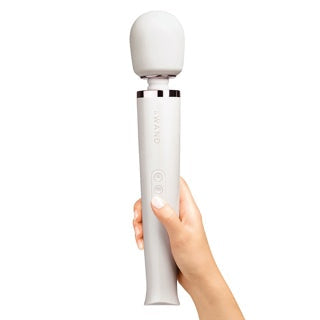 Le Wand  Rechargeable le wand