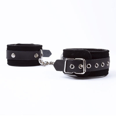 Menotte Noir - Miss Morgane miss morgane